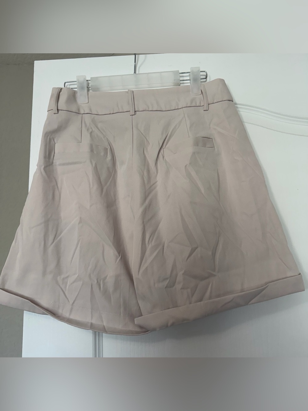 High Waisted Pleated Trouser Shorts with a Cuffed Hem - NWOT - Picture 4 of 4
